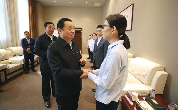 郝鹏、、、国资、、、央企、、、国资委、、、书记、、、主任、、、国企、、、企业刷新