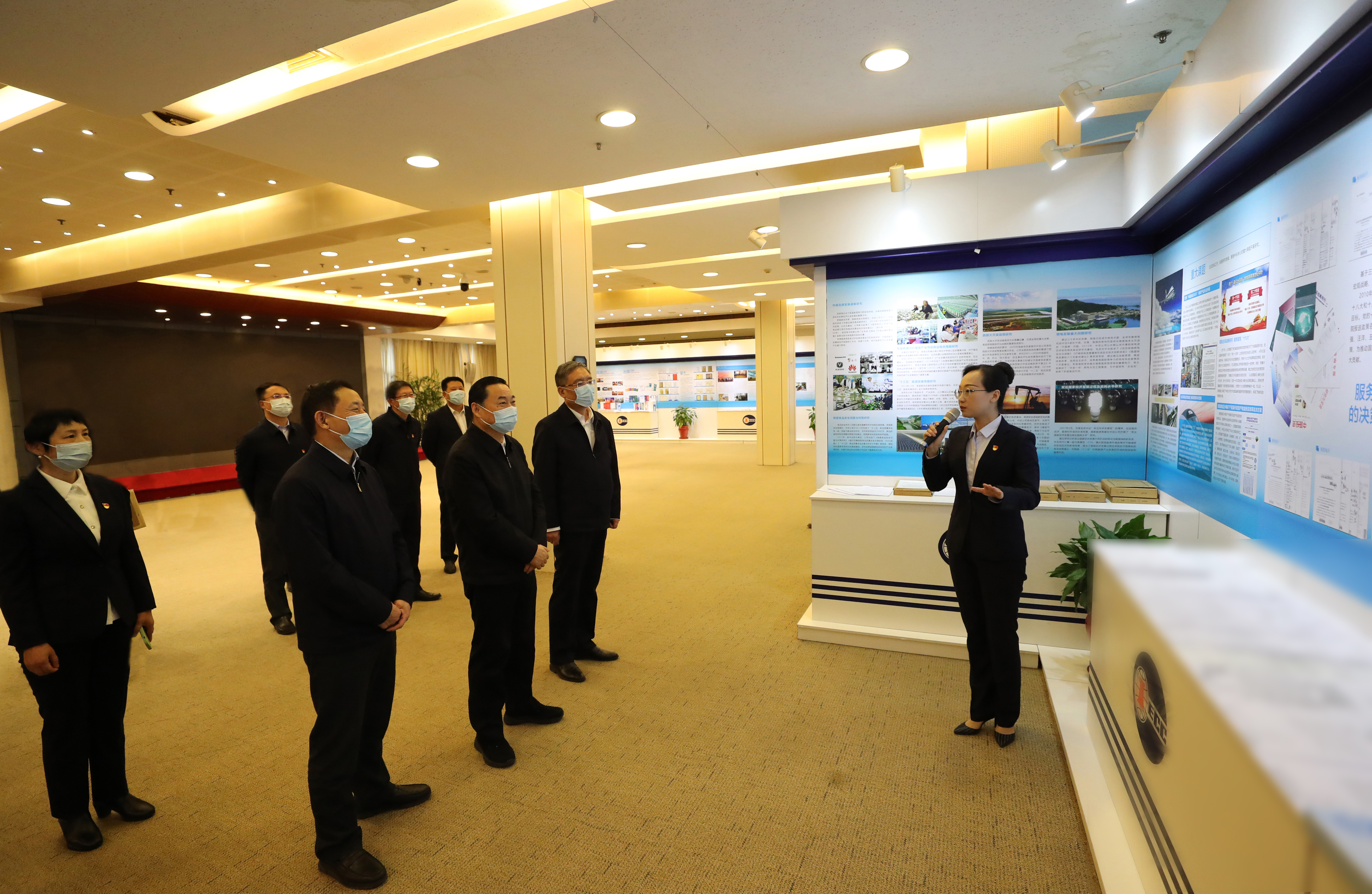 郝鹏、、国资、、央企、、国资委、、书记、、主任、、国企、、企业刷新